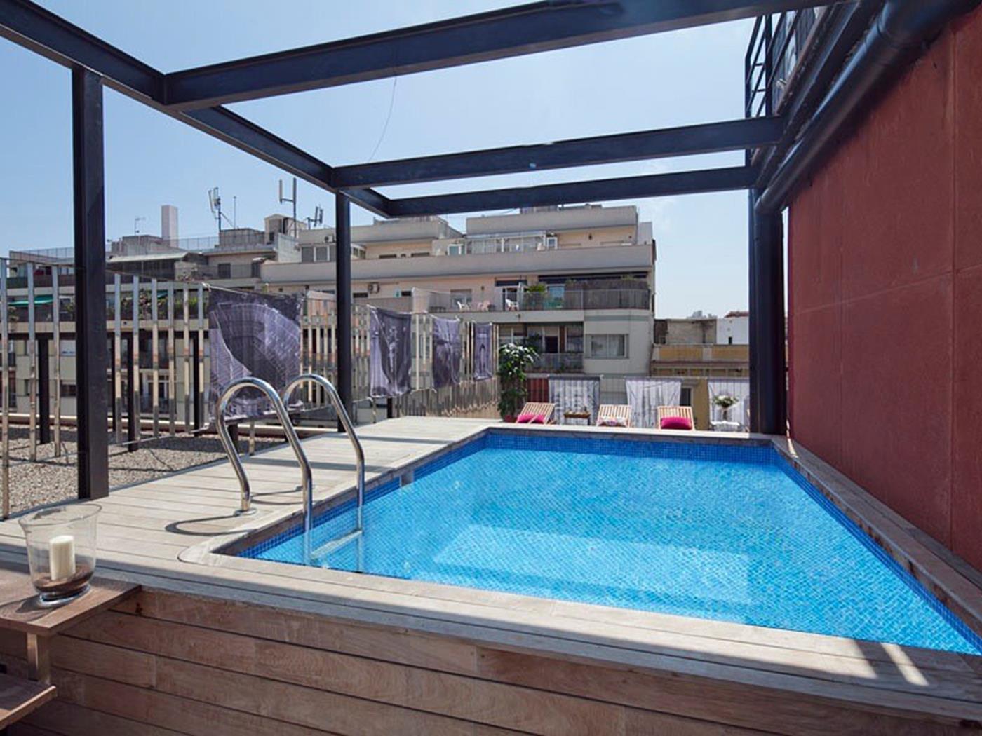 近海滩带私人露台和泳池的公寓 - My Space Barcelona 公寓
