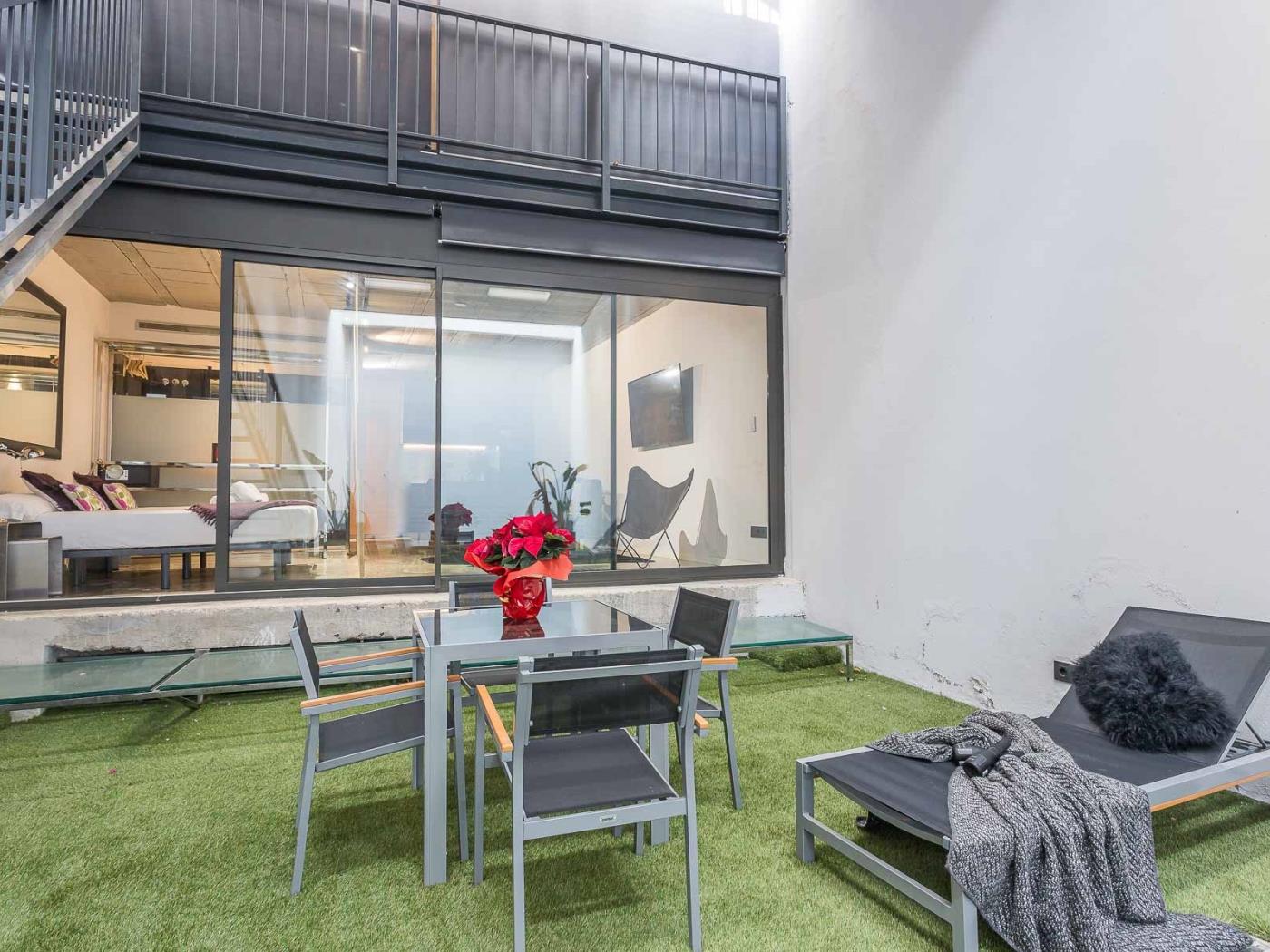 离Barraquer诊所很近的带共用露台/花园的公寓 - My Space Barcelona 公寓