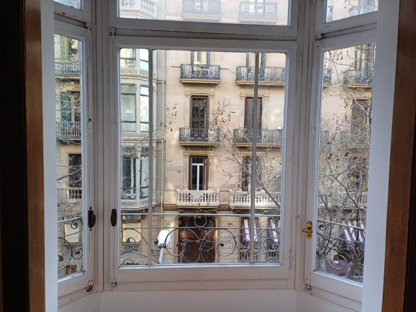 毗邻格拉西亚路（Passeig de Gràcia）中心的迷人公寓 - My Space Barcelona 公寓