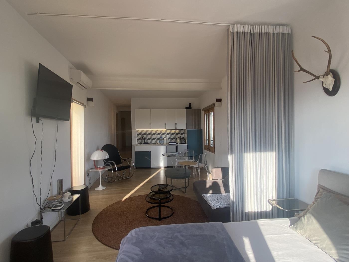 哥特区带露台的明亮顶层公寓 - My Space Barcelona 公寓
